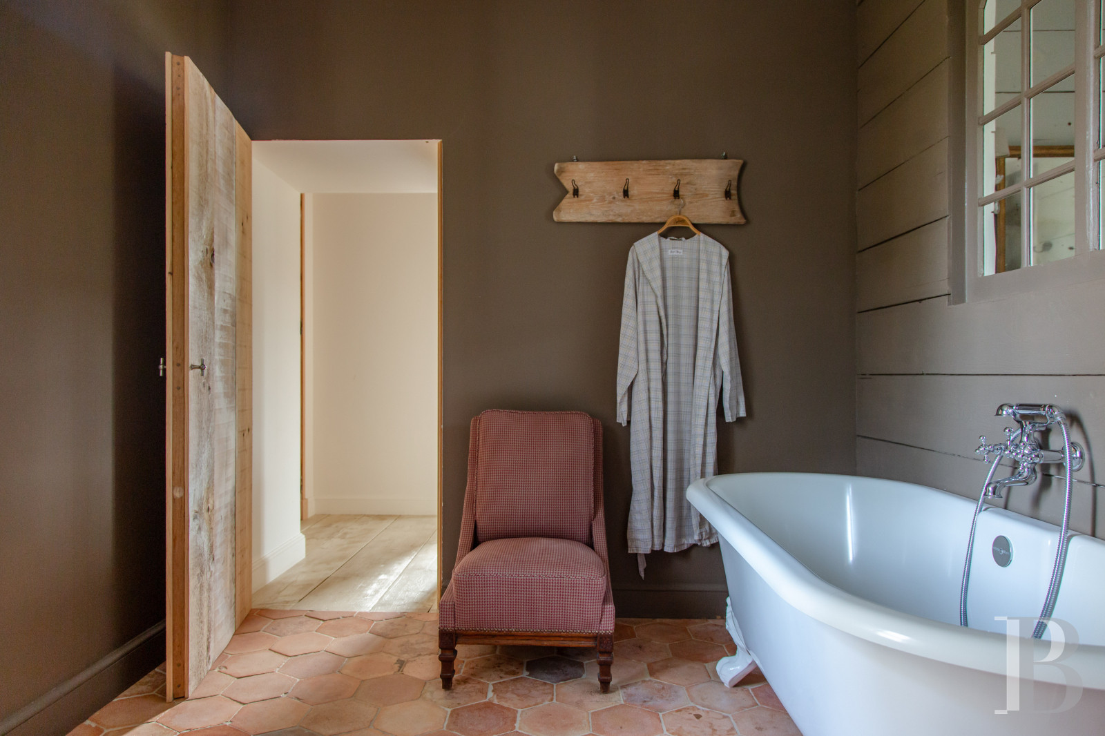 En Anjou, à l’ouest de Saumur,  un ancien presbytère du 18e siècle en bord de Loire pour de calmes séjours - photo  n°34